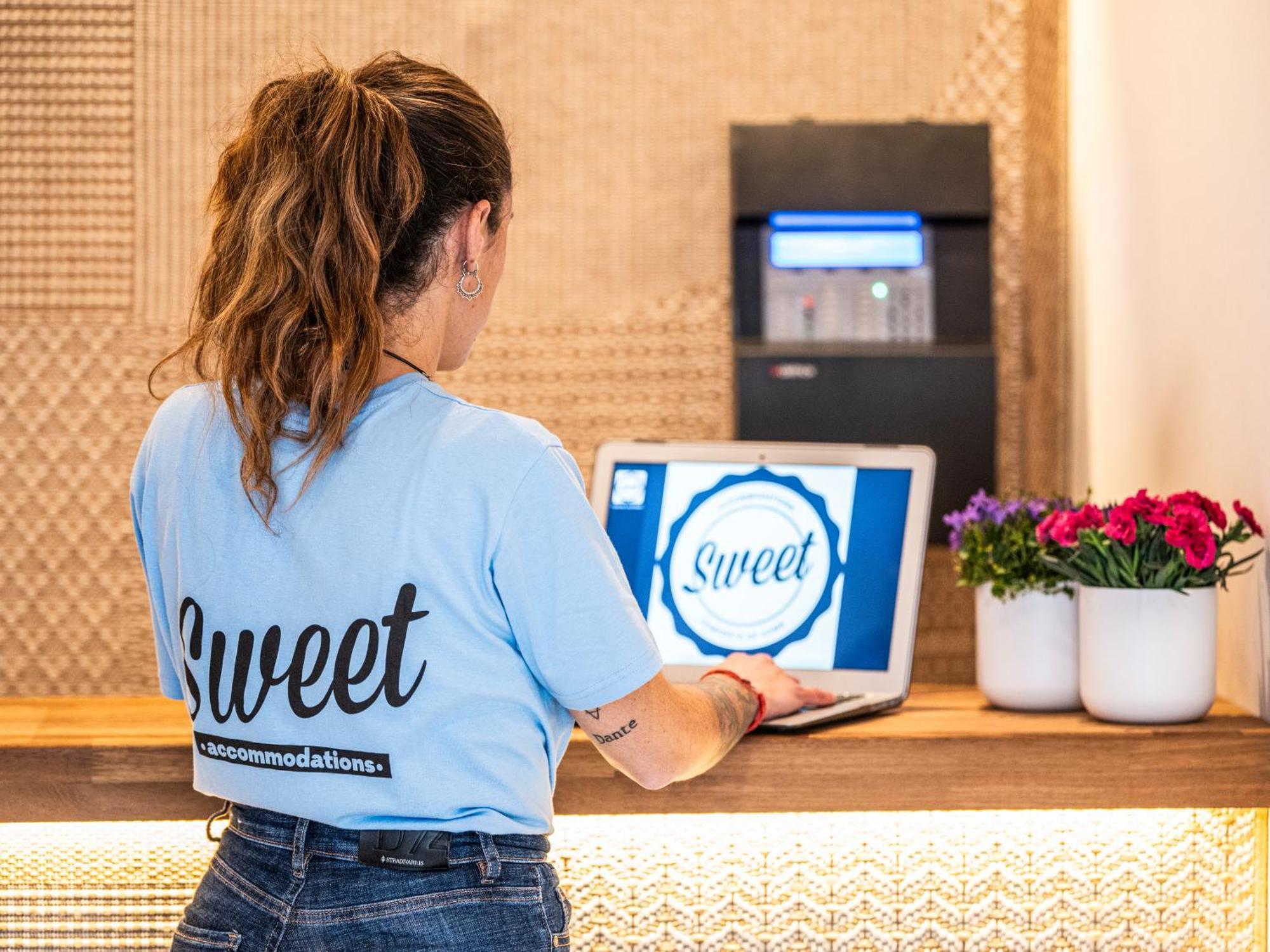 יורט דה מאר Sweet Lloret Suites מראה חיצוני תמונה