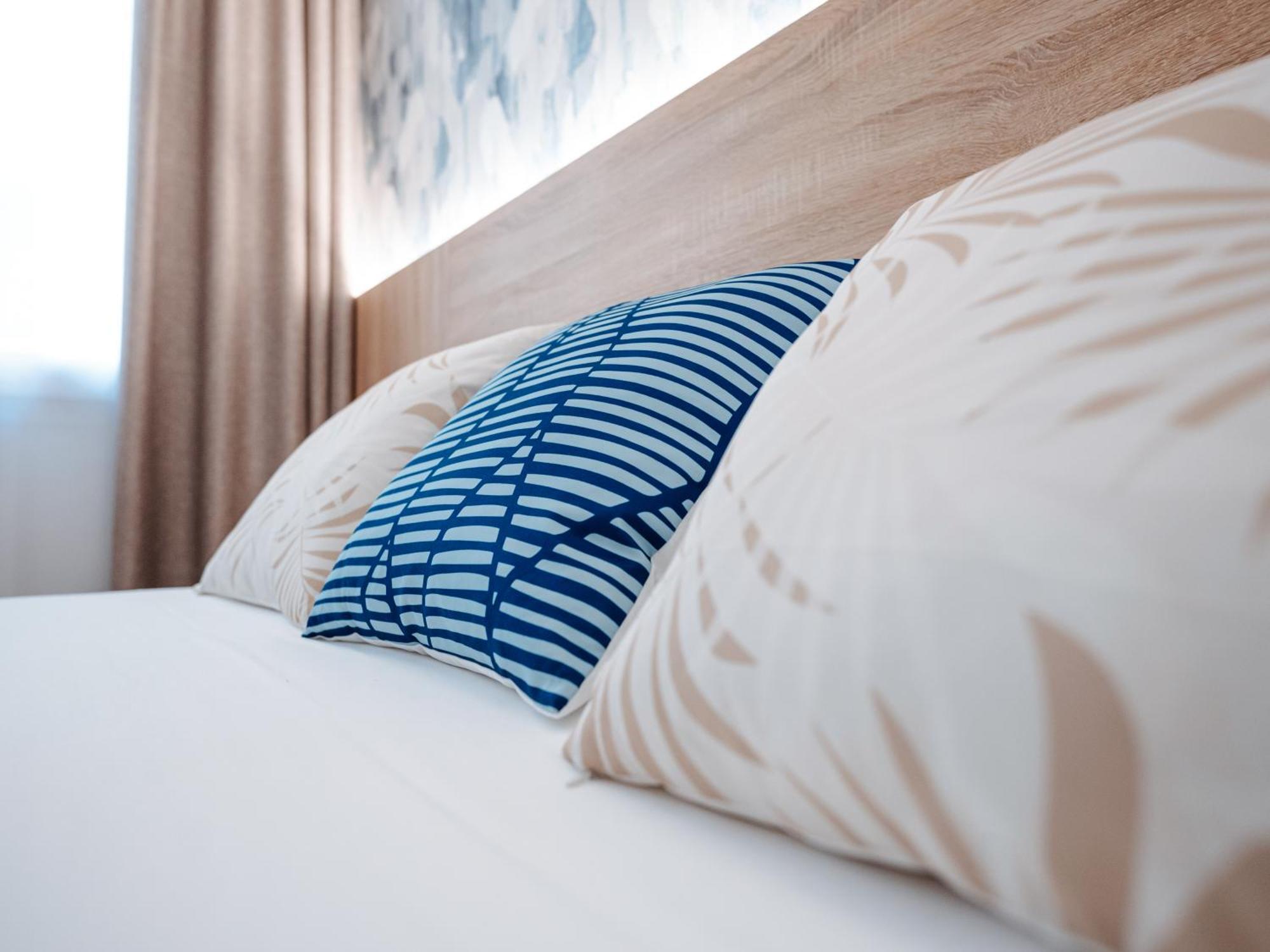 יורט דה מאר Sweet Lloret Suites מראה חיצוני תמונה