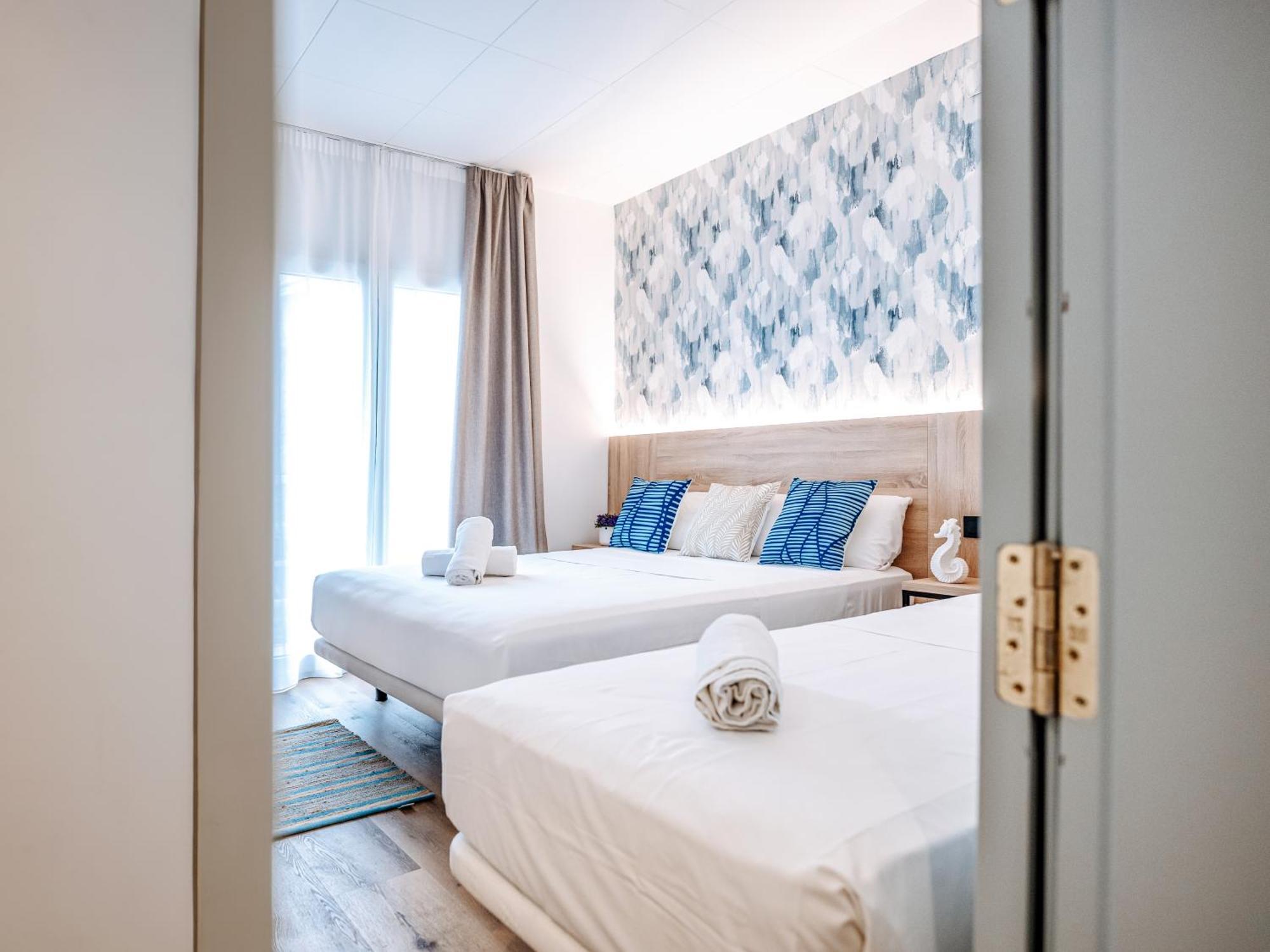 יורט דה מאר Sweet Lloret Suites מראה חיצוני תמונה